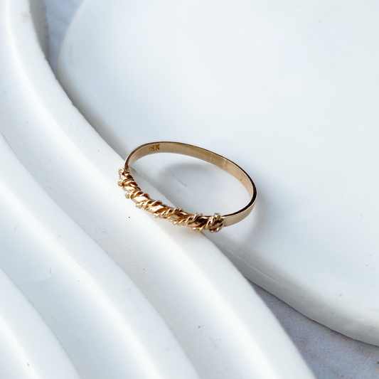 💍 Cómo elegir el anillo ideal (para ti o para regalar)