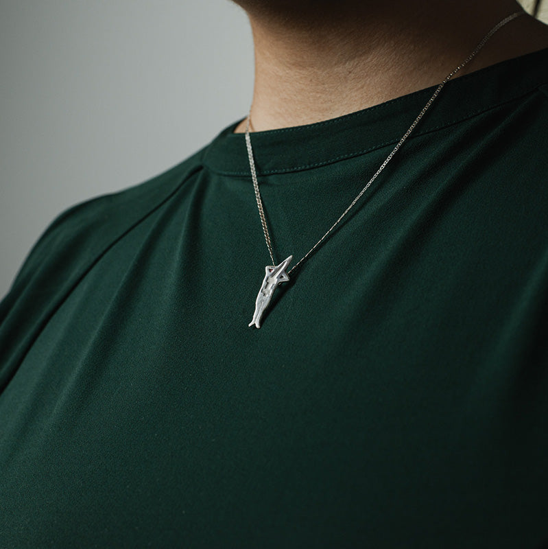 Colgante Selknam Matan en Plata