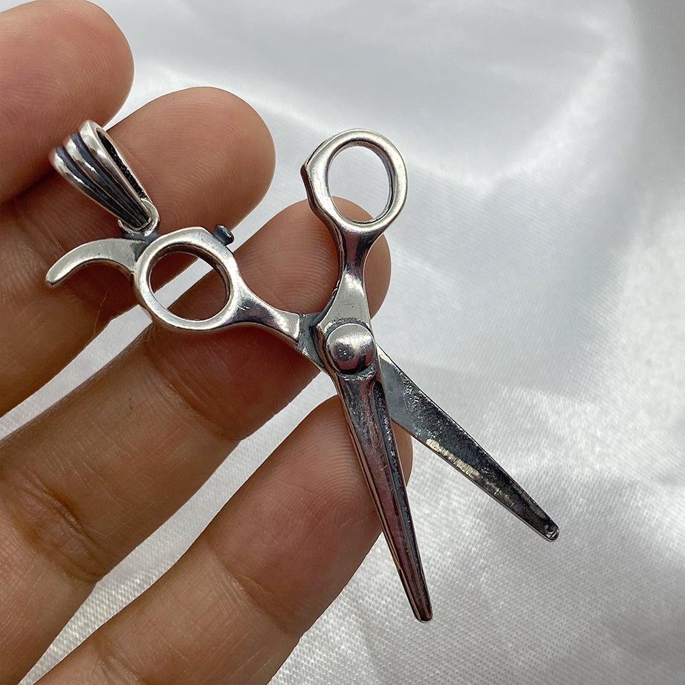 Scissors Pendant